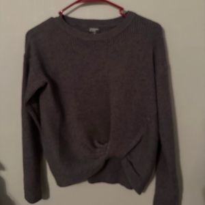 Summer & Rose gray knit sweater. NWT